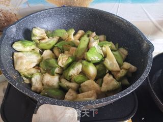 红烧肉炖茄子土豆的做法步骤:5
