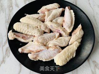 火麻仁蒜香鸡翅的做法步骤：2