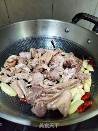 红烧鹅肉的做法步骤:4