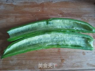 苦瓜煎蛋的做法步骤:2