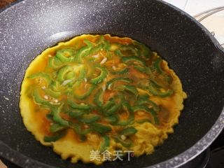 苦瓜煎蛋的做法步骤:9