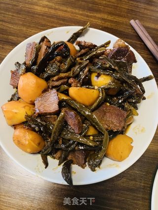 干辣椒炖牛肉的做法步骤：5