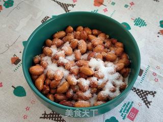 糖酥花生的做法步骤:8