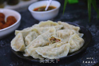 莲藕玉米芹菜肉饺子的做法步骤:27