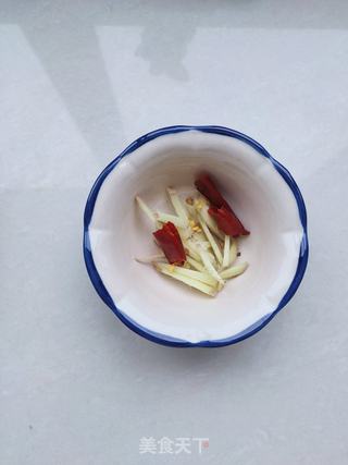 韭菜炒八带的做法步骤:5