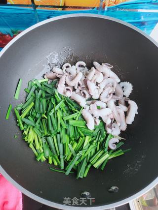 韭菜炒八带的做法步骤:8