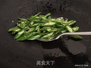 尖椒炒鸭肠的做法步骤：5