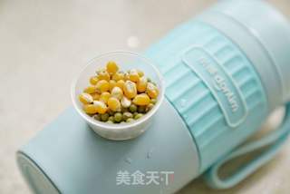 百合绿豆玉米浆的做法步骤:2