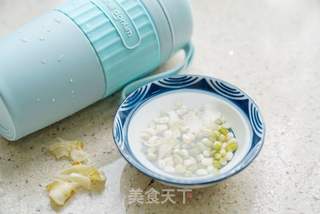 百合绿豆玉米浆的做法步骤:3