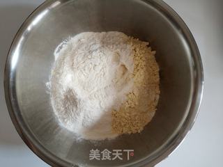 煎小米面花卷的做法步骤:3