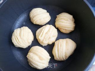 煎小米面花卷的做法步骤:11