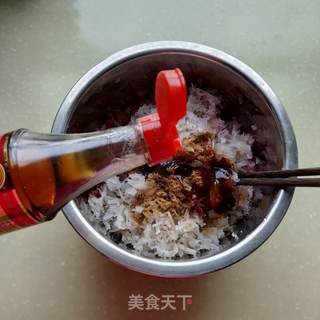 洋葱肉包子的做法步骤:11