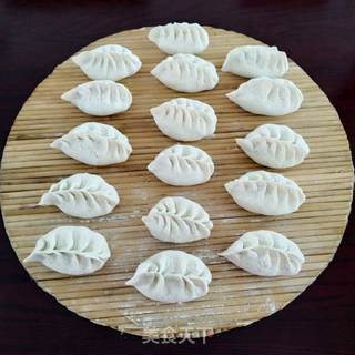 洋葱肉包子的做法步骤:22
