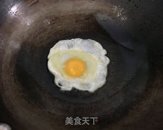 鸡蛋酱拌面的做法步骤:4