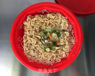鸡蛋酱拌面的做法步骤:6