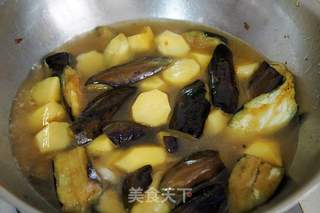 土豆炖茄子的做法步骤:5