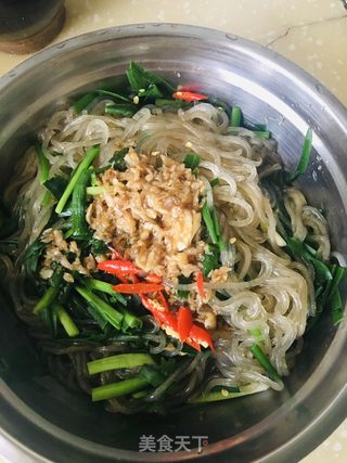 凉拌红薯粉条韭菜的做法步骤：7
