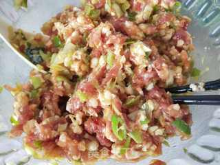 芹菜青椒猪肉馅饼的做法步骤:5