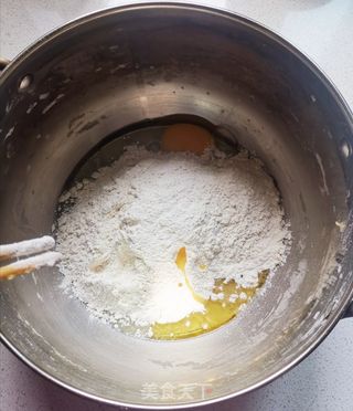 香酥核桃酥的做法步骤:4