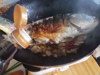 铁锅炖大鱼的做法步骤:10