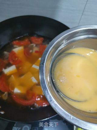 番茄鸡蛋豆腐汤的做法步骤：7