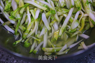 自制麻辣榨菜丝儿的做法步骤:7