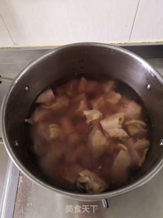 竹荪土鸡汤的做法步骤:3