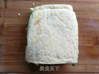 鸡蛋秋葵三明治的做法步骤:8