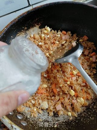 炒米饭的做法步骤:7