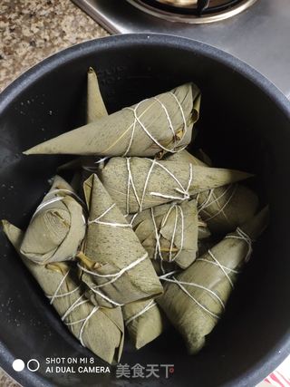 红豆花生紫薯粽的做法步骤:13