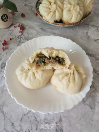 青椒芹菜猪肉包子的做法步骤:9