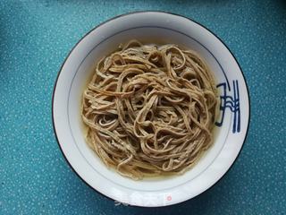 蒜泥香葱拌豆腐丝的做法步骤:8