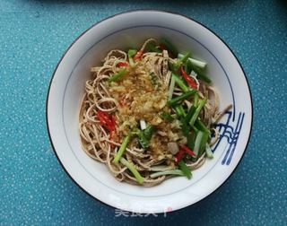 蒜泥香葱拌豆腐丝的做法步骤:11