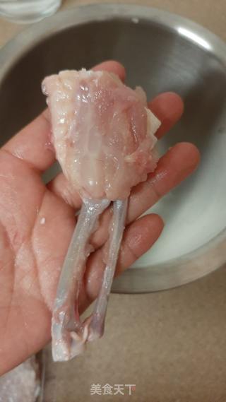 蜜汁烤鸡翅的做法步骤:2