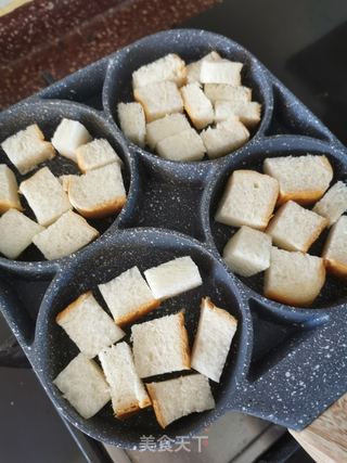 吐司鸡蛋饼的做法步骤：3