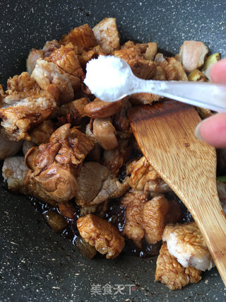洋葱烧肉的做法步骤：9