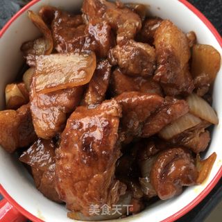 洋葱烧肉的做法步骤：17