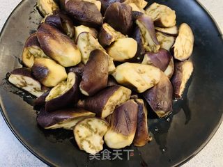 火麻仁蒜香茄子的做法步骤：4