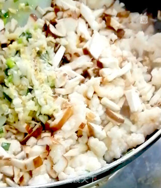 虾蓉酱拌豆腐的做法步骤:4