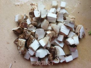 松茸焖饭的做法步骤:4