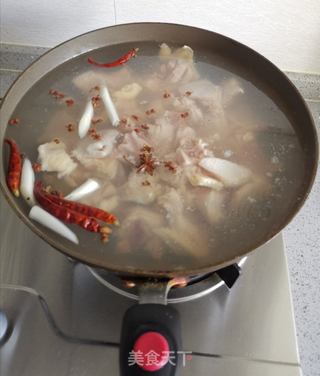 红烧辣子鸡块的做法步骤:2