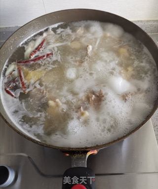 红烧辣子鸡块的做法步骤:3