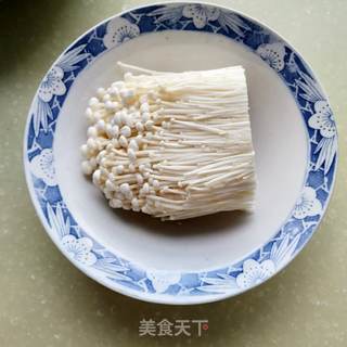 蒜蓉粉丝大虾煲的做法步骤:4