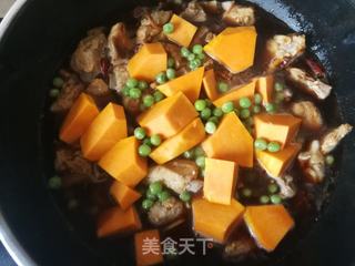 南瓜炖排骨的做法步骤:9