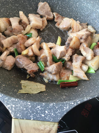 “荤菜”腐竹烧肉的做法步骤：12