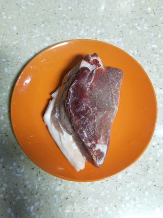 茶树菇红烧肉的做法步骤:3