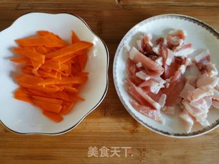 肉丝黄花菜的做法步骤:2