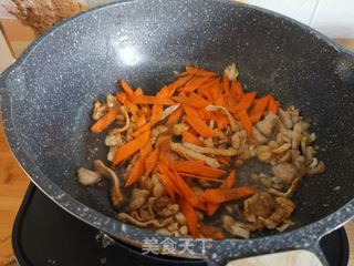 肉丝黄花菜的做法步骤:10