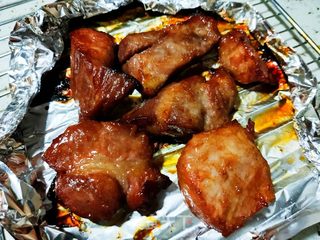 蜜汁叉烧肉的做法步骤:7