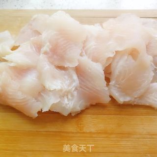 酸菜鱼的做法步骤:2